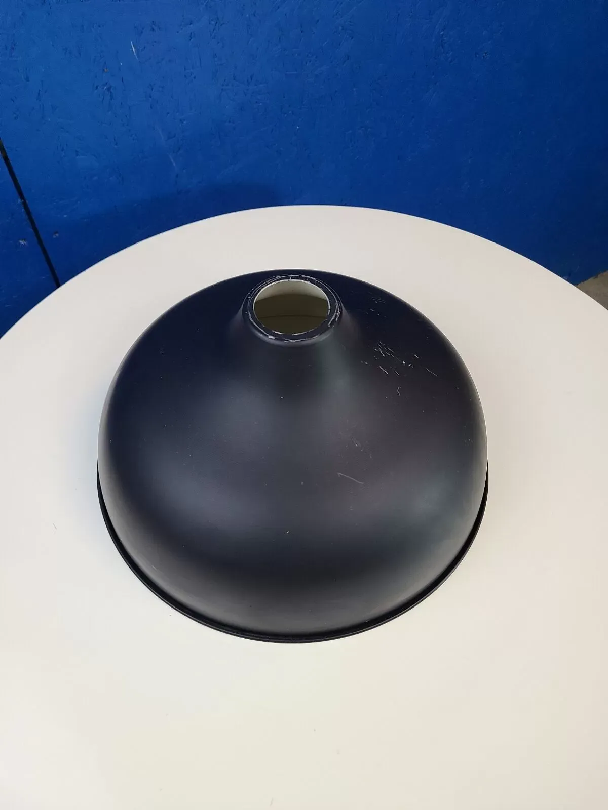 Illustration numéro 4 du produit Abat jour industriel vintage en émail