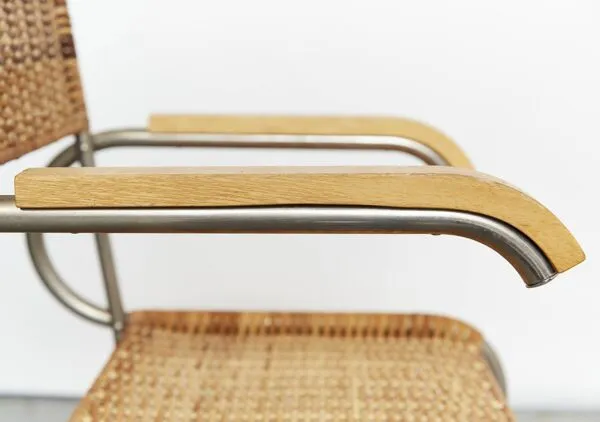 Illustration numéro 4 du produit Cantilever D40 de Marcel Breuer pour Tecta