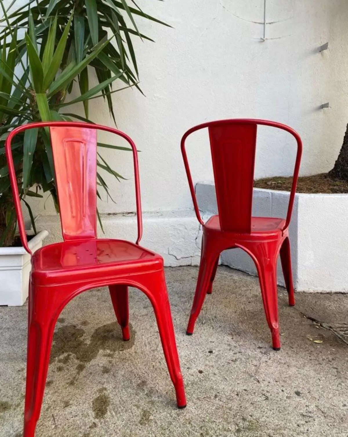 Illustration numéro 4 du produit Paire de chaises Tolix