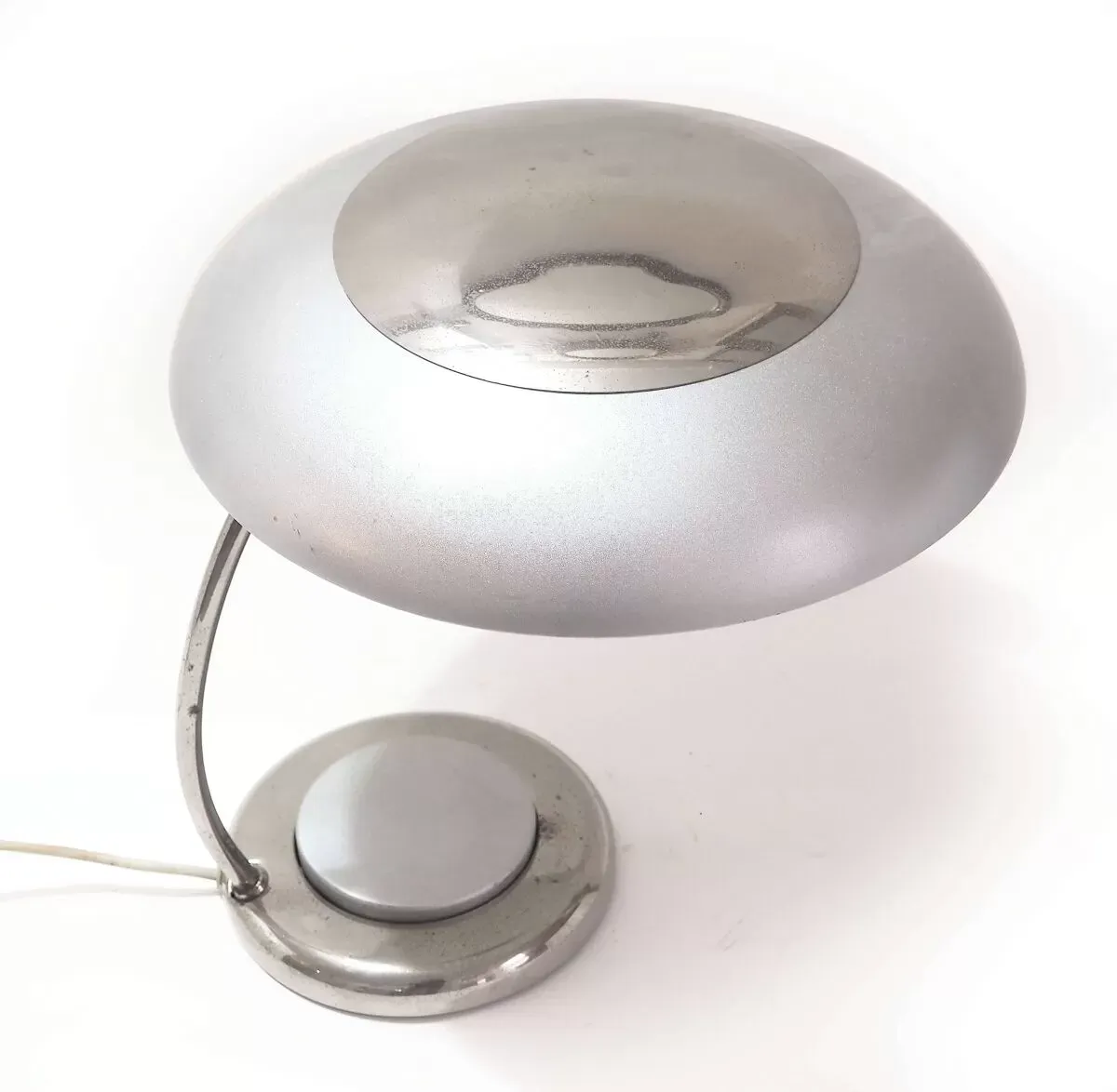 Illustration numéro 4 du produit Lampe de bureau chromée