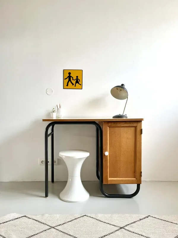 Illustration numéro 4 du produit Bureau d’internat vintage S22 Mobilor / J. Hitier