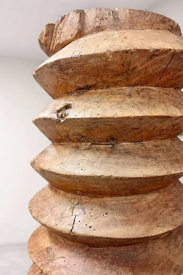 Illustration numéro 4 du produit Vis de pressoir en bois sculpté  – Objet déco/indust