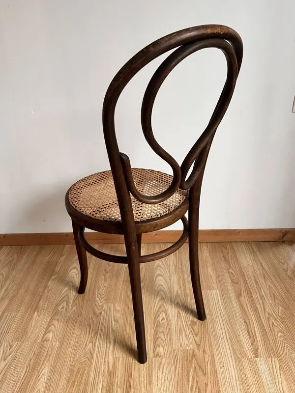 Illustration numéro 4 du produit Chaise bistrot cannage