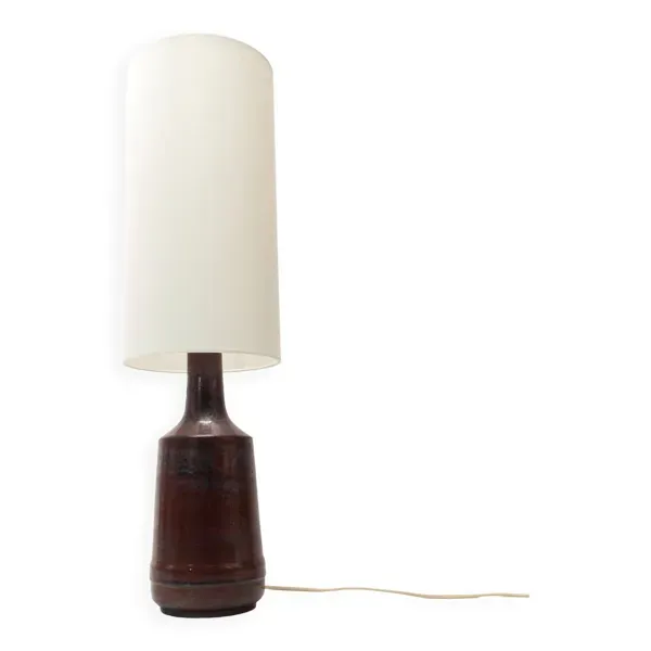 Illustration numéro 4 du produit Lampe scandinave en céramique sang de boeuf Désirée Stentoj 1970