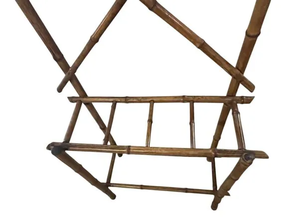 Illustration numéro 4 du produit Art déco, vestiaire porte manteaux bambou miroir losange vers 1930