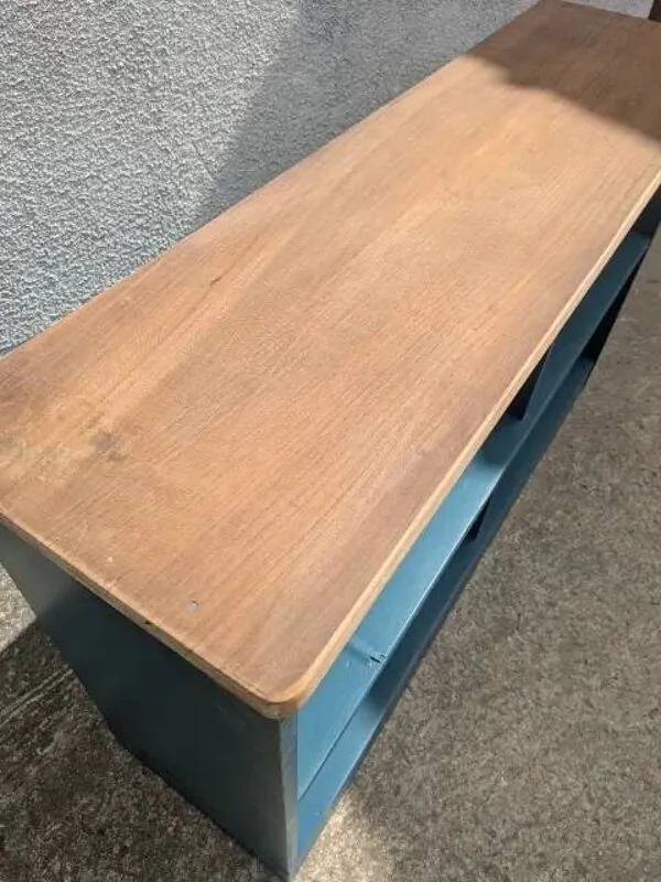 Illustration numéro 4 du produit Casier, étagère, bibliothèque