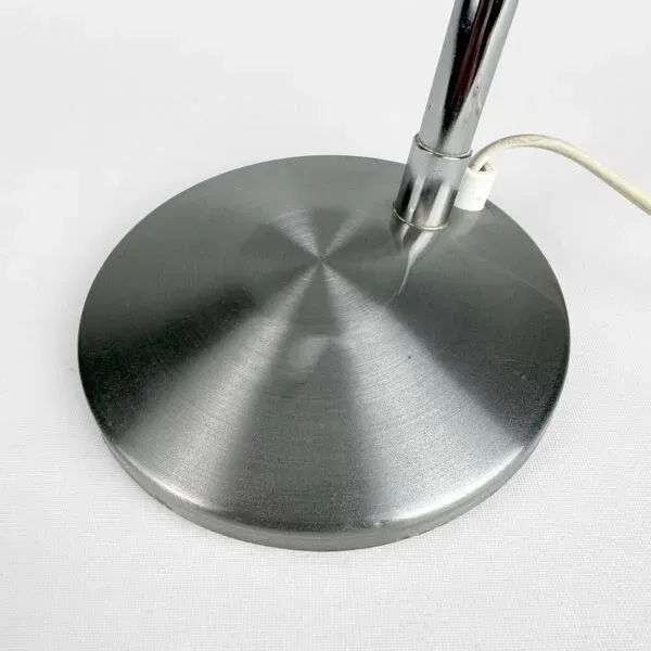 Illustration numéro 4 du produit Lampe flexible alu brossé années 60