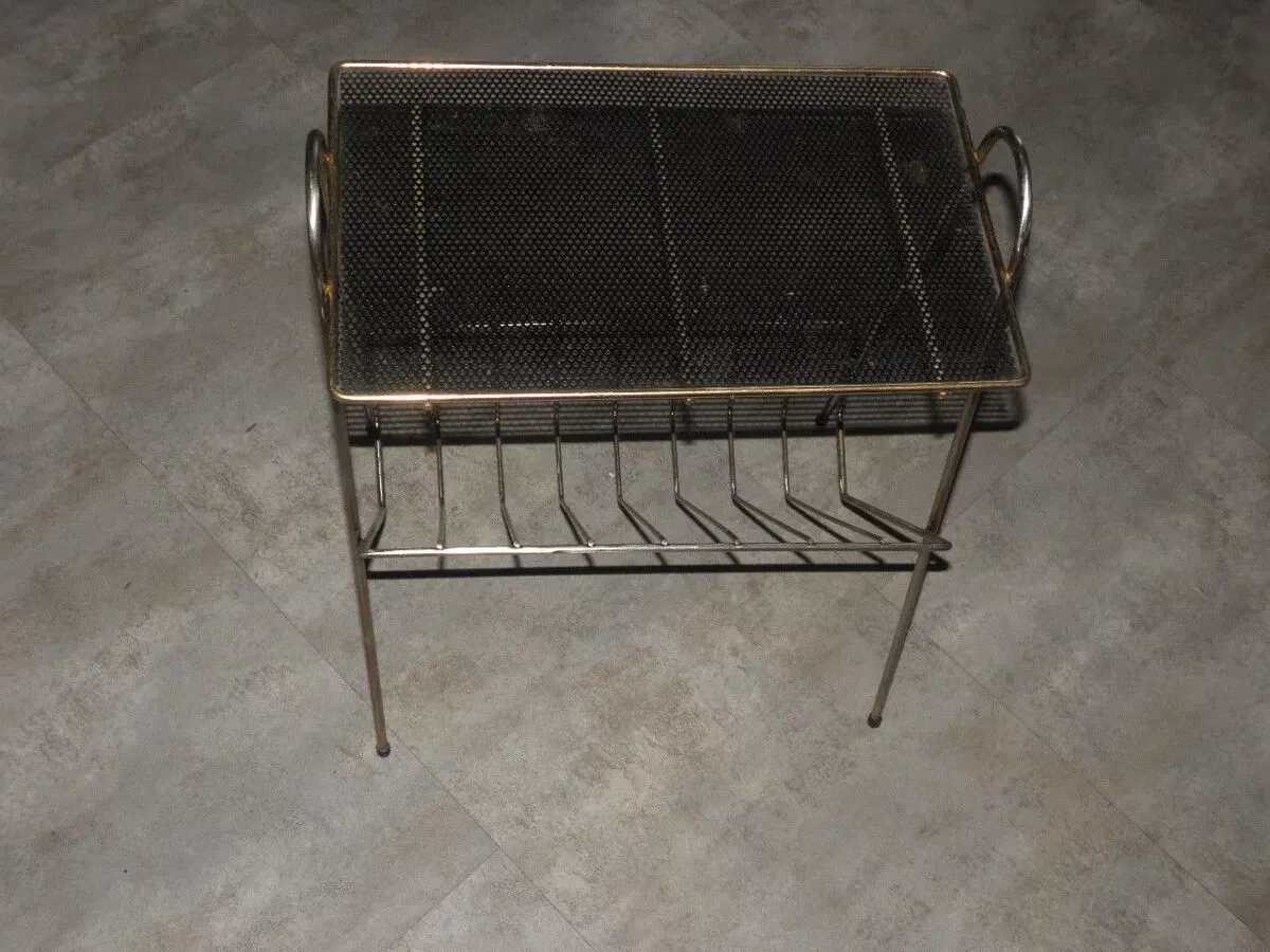 Illustration numéro 4 du produit Desserte années 50