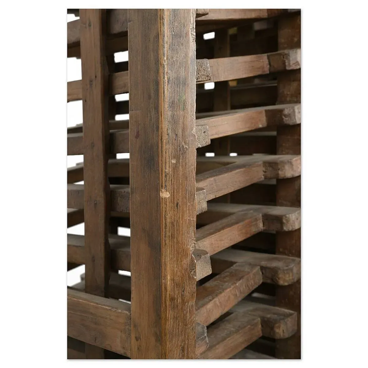 Illustration numéro 4 du produit Meuble de classement en bois massif