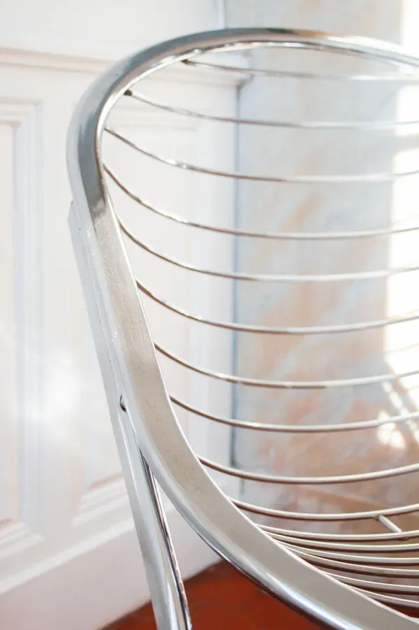 Illustration numéro 4 du produit Fauteuil Egg par Gastone Rinaldi