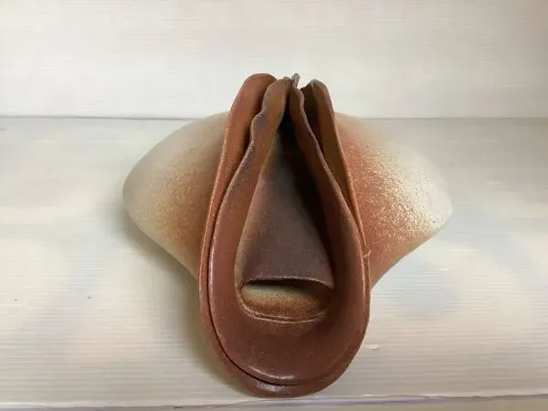 Illustration numéro 4 du produit Vase signé du céramiste Georges Deliège