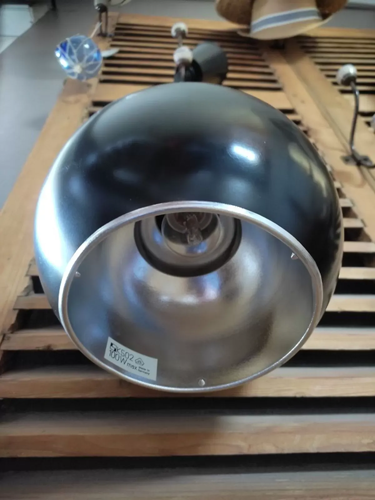 Illustration numéro 4 du produit Suspension réglable globe métal industriel ancien  dp 0522028