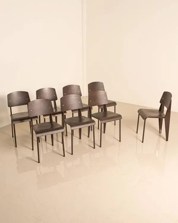 Illustration numéro 4 du produit Ensemble de 8 chaises ''Standard'' par Jean Prouvé pour Vitra 00's