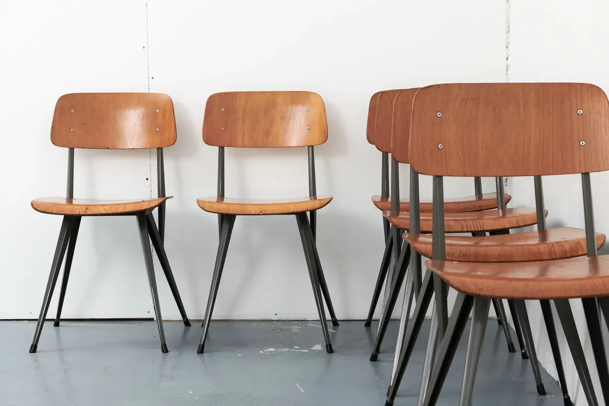 Illustration numéro 4 du produit Chaise industrielle scandinave AS87 chêne gris