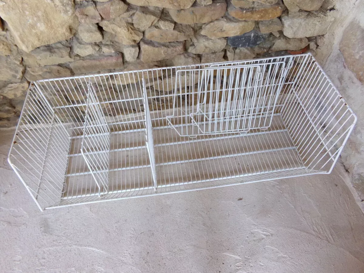 Illustration numéro 4 du produit Etagère d'épicerie en métal