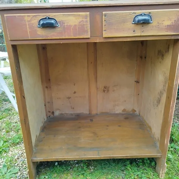 Illustration numéro 4 du produit Meuble de métier/ comptoir ancien