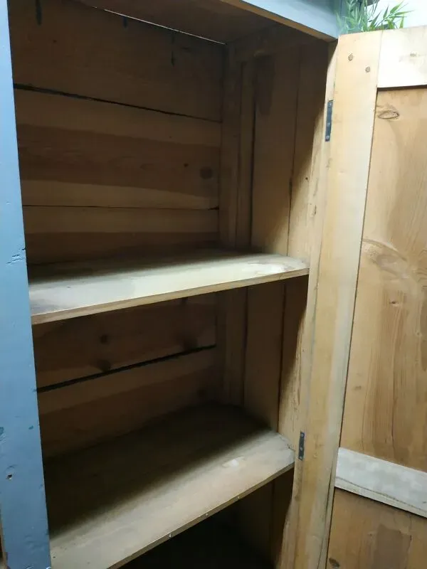 Illustration numéro 4 du produit Armoire d'atelier