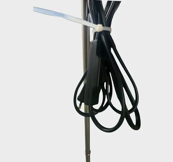 Illustration numéro 4 du produit Lampadaire ajustable ''G0505'' IKEA Vintage - Circa 1980