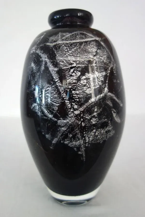 Illustration numéro 4 du produit Vase en verre soufflé par Raymond Branlé, Biot, France