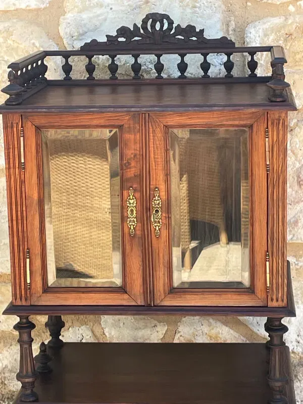 Illustration numéro 4 du produit Meuble à Musique en Acajou de style Napoleon III