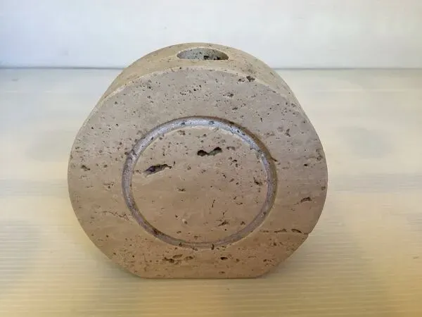 Illustration numéro 4 du produit Vase soliflore travertin Fratelli Mannelli