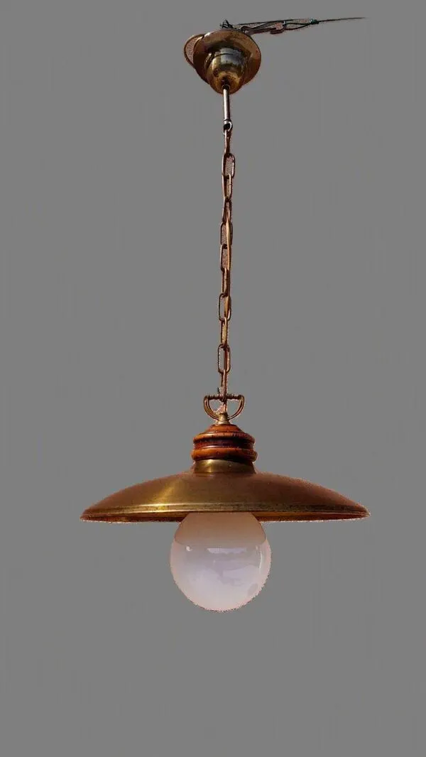 Illustration numéro 4 du produit Suspension vintage style Marine & Bistrot en laiton patiné – Années 60/70