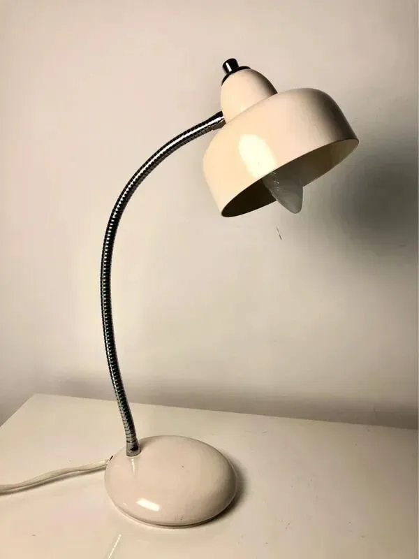 Illustration numéro 4 du produit Lampe vintage années 60 en métal articulé – blanc cassé