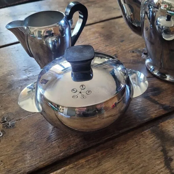 Illustration numéro 4 du produit Service à Café Vintage Chromé Baumlin – Design 1950