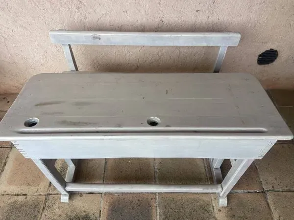 Illustration numéro 4 du produit Bureau double écolier