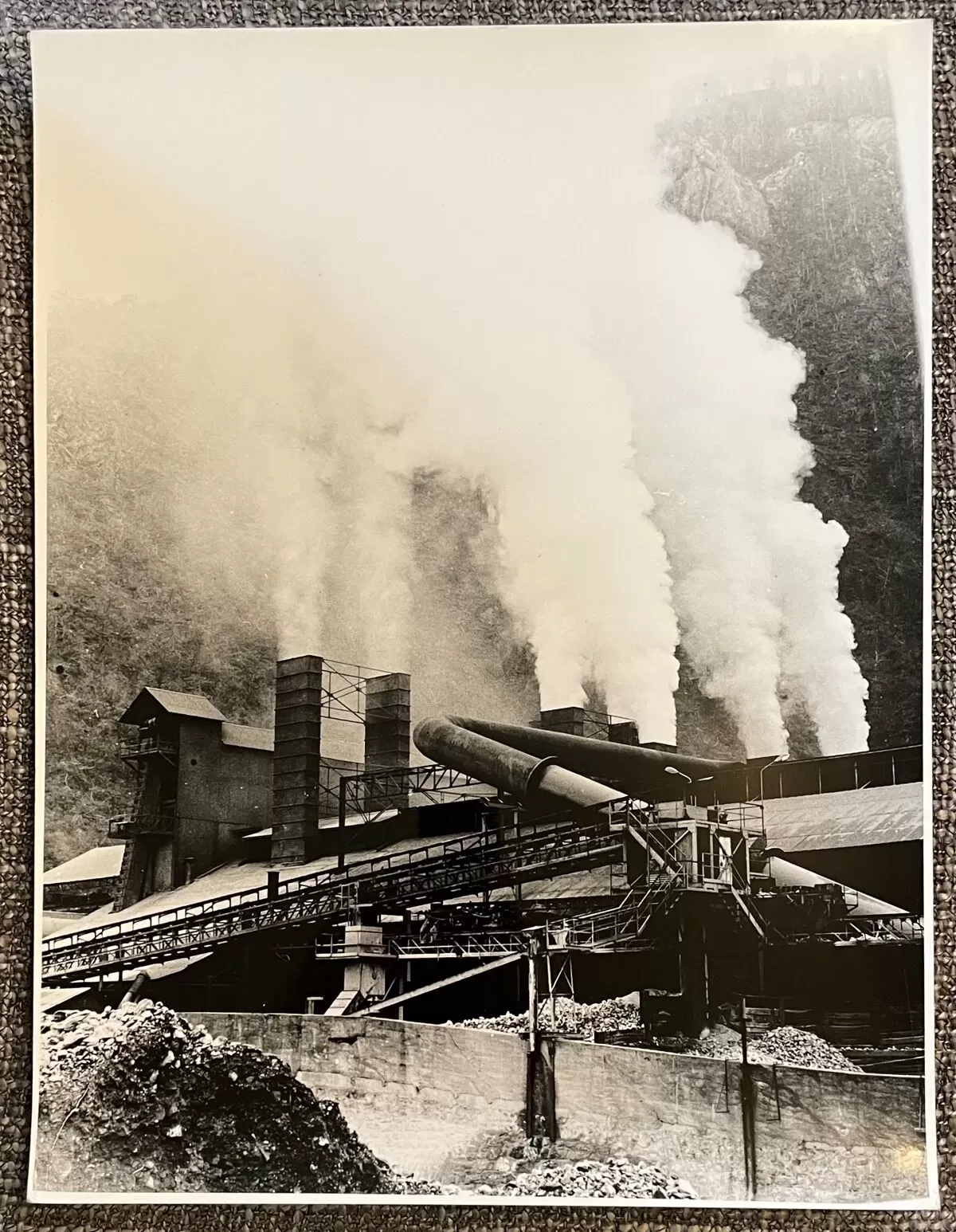 Illustration numéro 4 du produit Photographie tirage argentique noir et blanc circa 1970 architecture