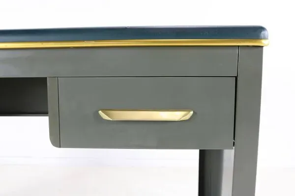 Illustration numéro 4 du produit Bureau pour dames belge de style mid-century par TDS Sclessin