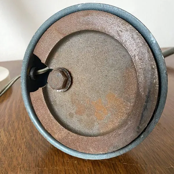 Illustration numéro 4 du produit Lampe de bureau industrielle armée  Années 50