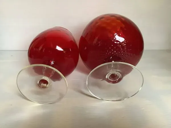 Illustration numéro 4 du produit Paire de vases verres rouges Empoli Italy