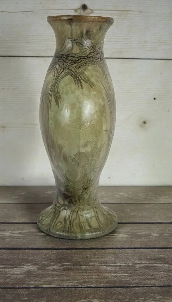 Illustration numéro 4 du produit Vase en grès signé Anne Marie Sybesma De Bay, alias MIEP La Borne