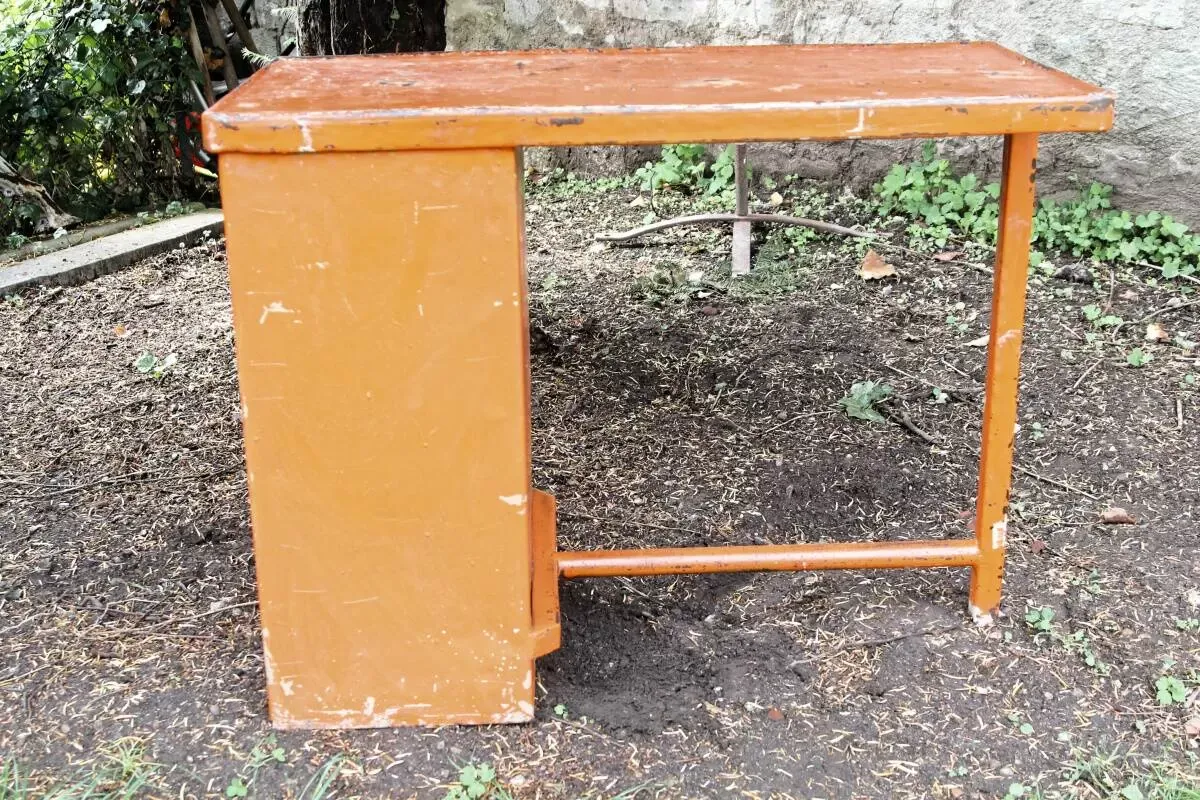 Illustration numéro 4 du produit Bureau industriel art déco