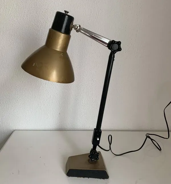 Illustration numéro 4 du produit Lampe vintage 1950 industrielle Super Chrome champagne - 55 cm