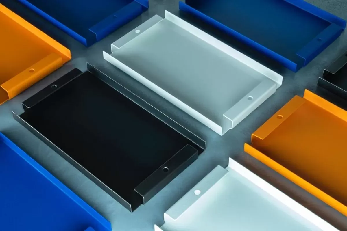 Illustration numéro 4 du produit Plateau blanc Maud Supplies origami acier thermolacqué