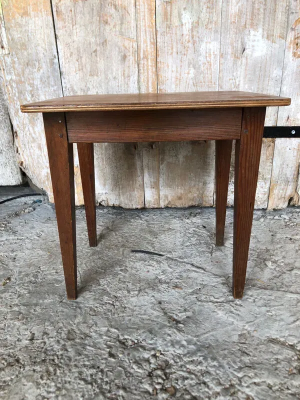 Illustration numéro 4 du produit Table ecolier bois pieds compas vintage