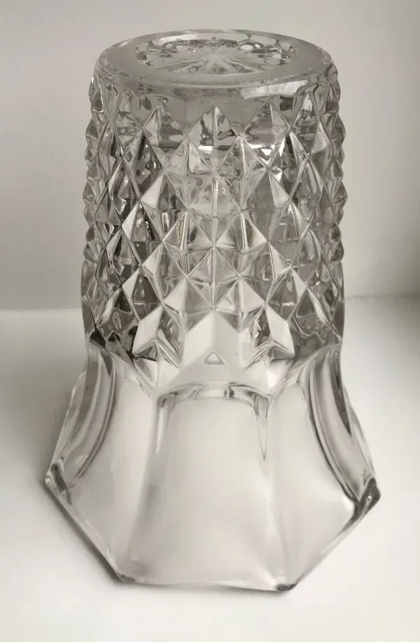 Illustration numéro 4 du produit Vase en cristal années 30-40