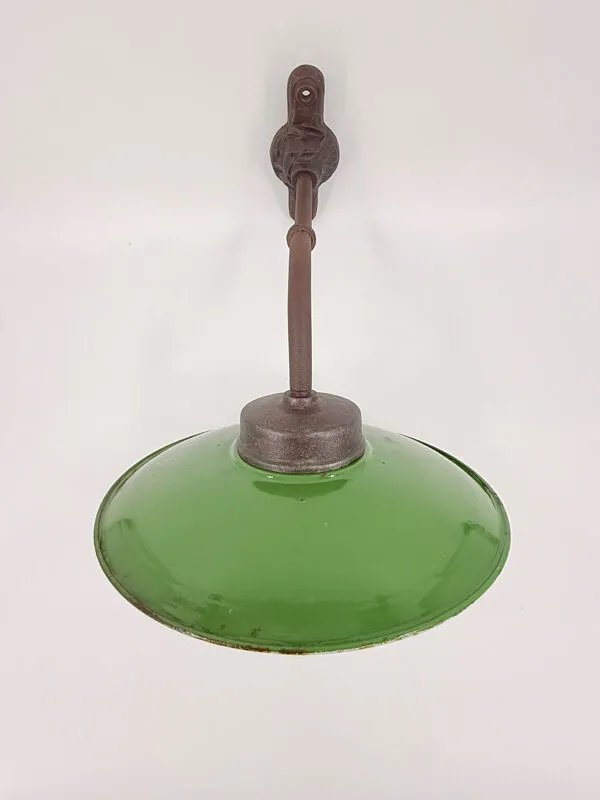 Illustration numéro 4 du produit Lampe de cour
