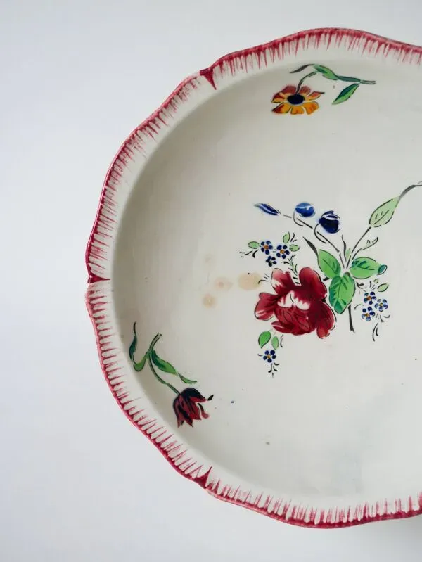 Illustration numéro 4 du produit Compotier hbcm dentelé à fleurs, 1950