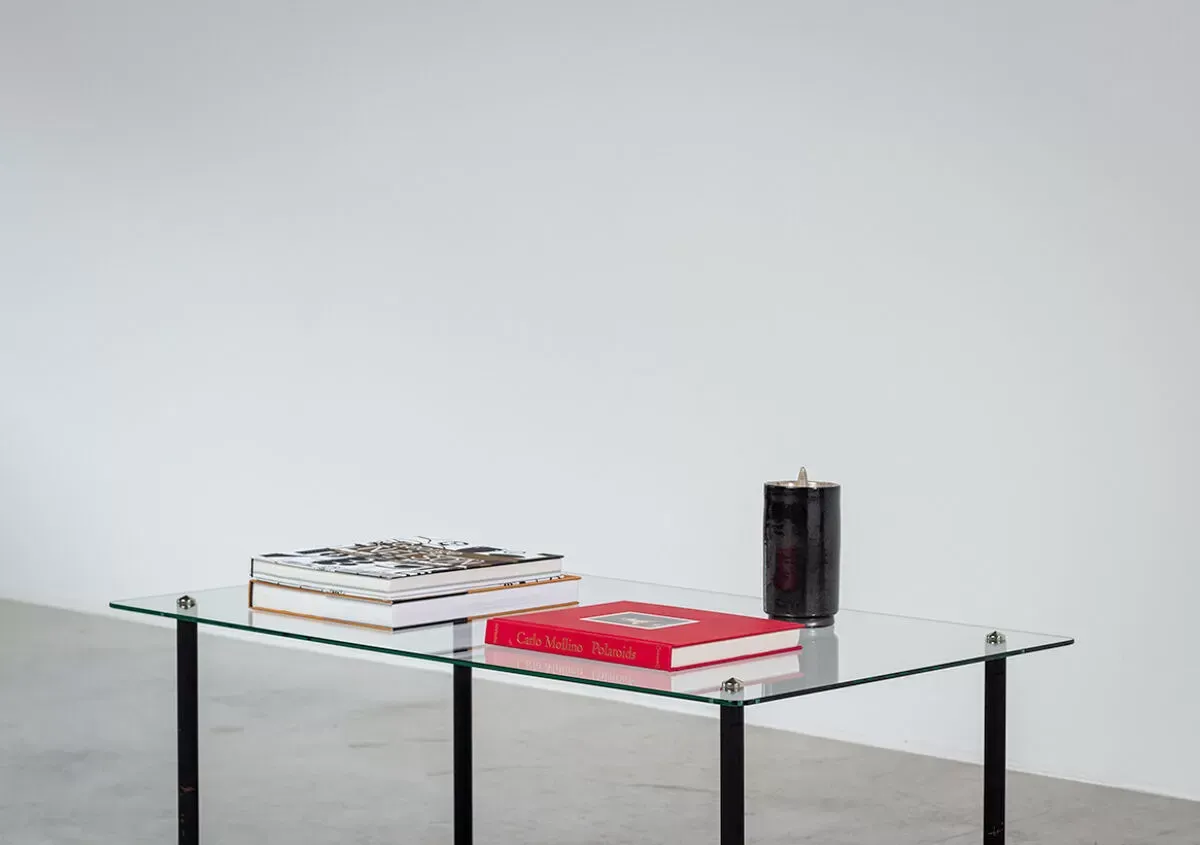 Illustration numéro 4 du produit Table basse design de Guariche édition Steiner, 1950, France