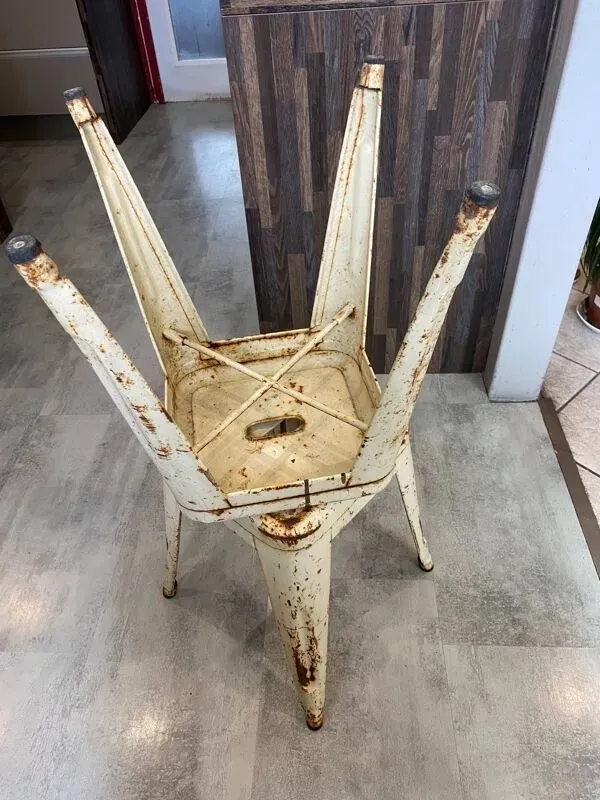 Illustration numéro 4 du produit Authentique paire tabourets métallique tolix Xavier Pauchard industriel 50