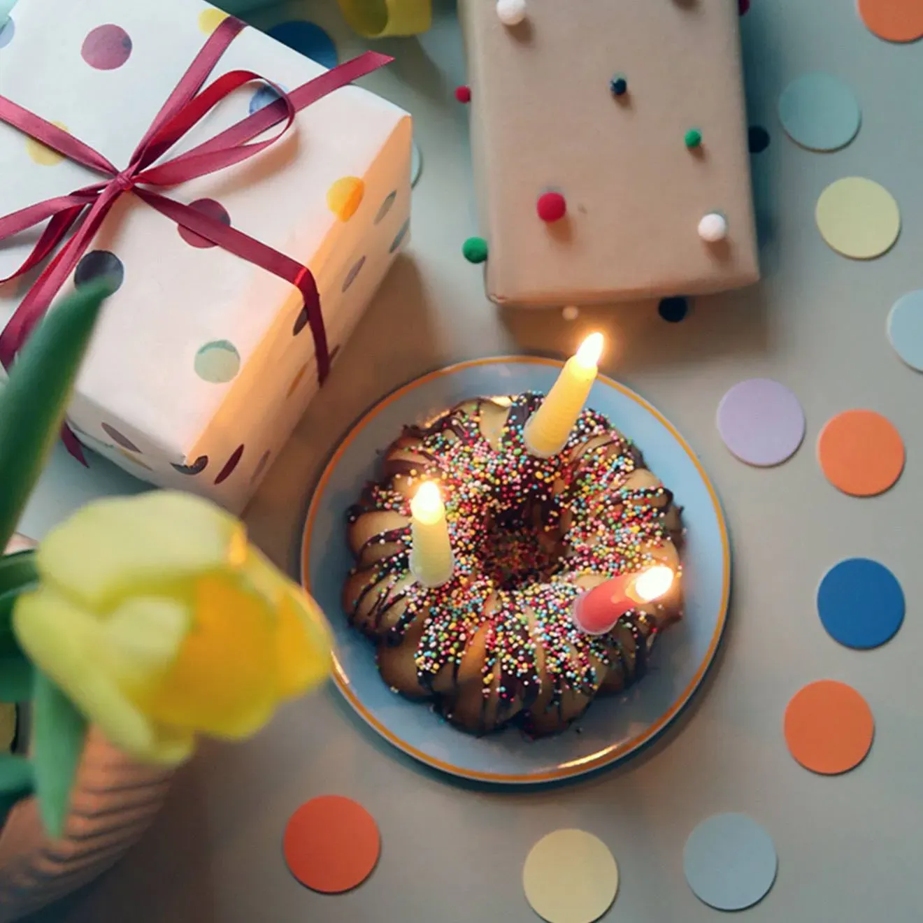 Illustration numéro 4 du produit Confettis Réutilisables En Bois Multicolores