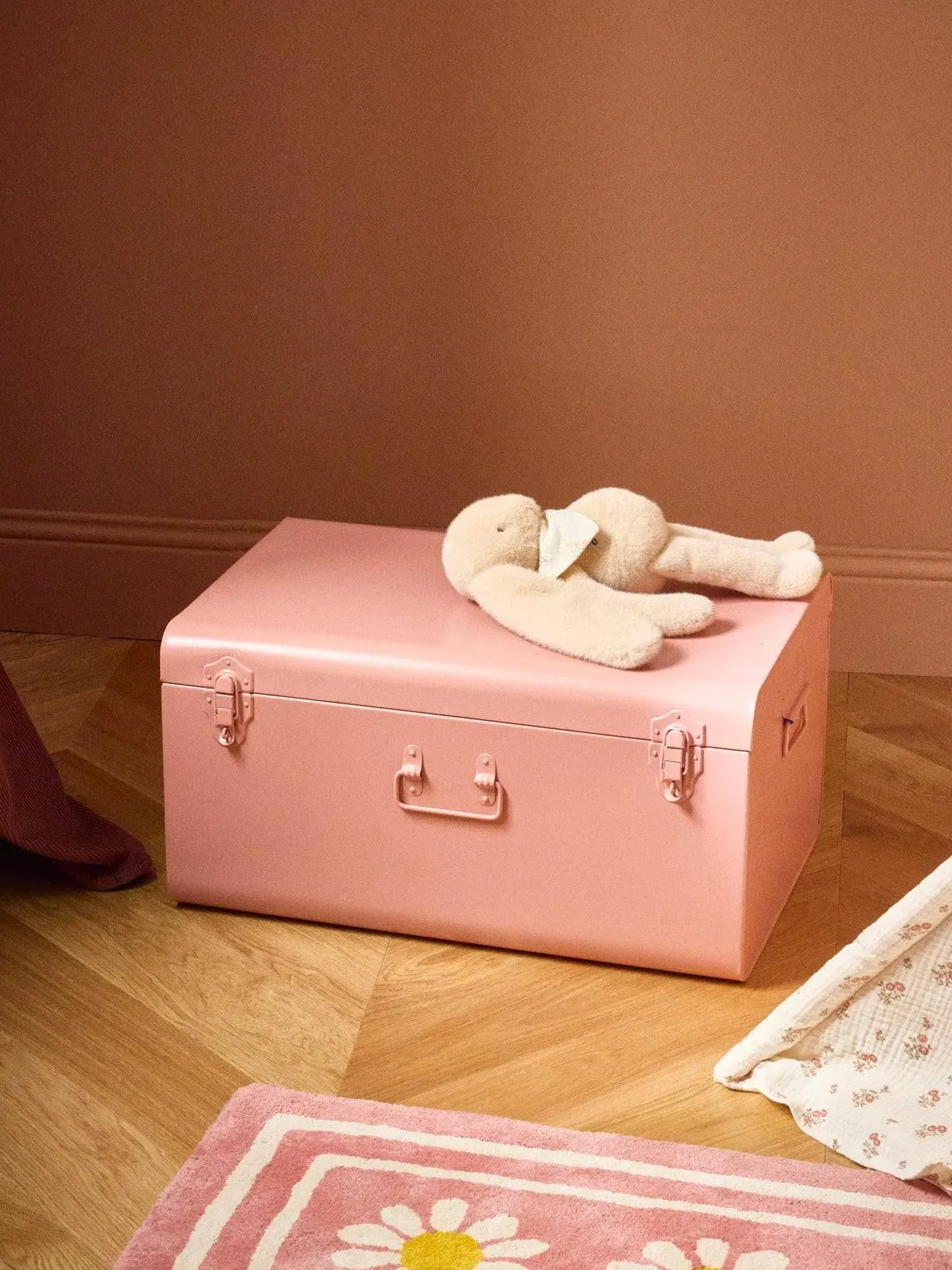 Illustration numéro 4 du produit Coffre De Rangement En Métal Bois De Rose