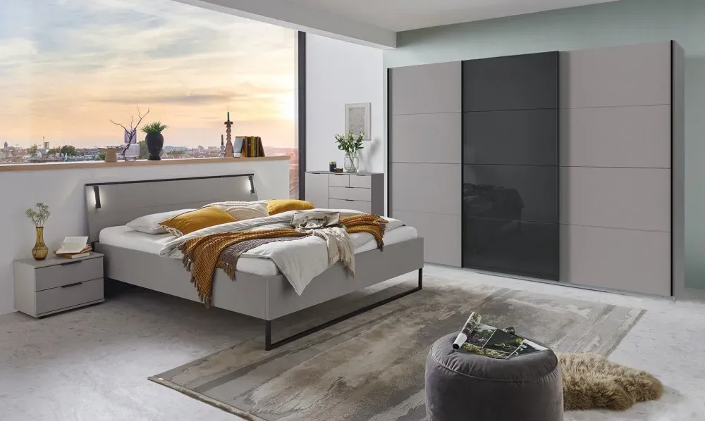 Illustration numéro 5 du produit Armoire 3 portes coulissantes TILBURG 270 cm gris Sahara verre noir et graphite