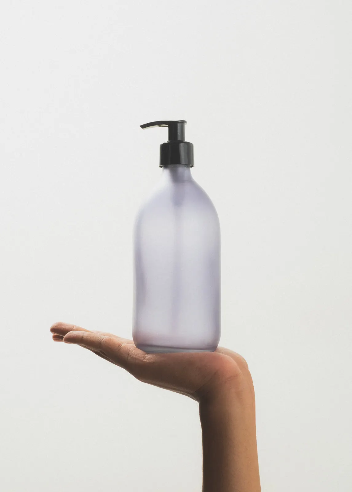 Illustration numéro 5 du produit Distributeur à pompe gris