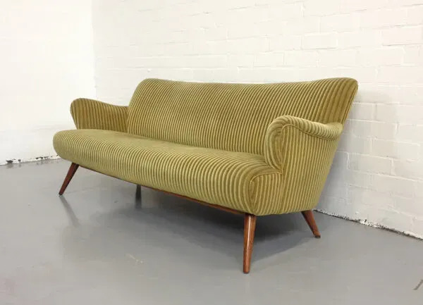 Illustration numéro 5 du produit 1/2 fauteuil club