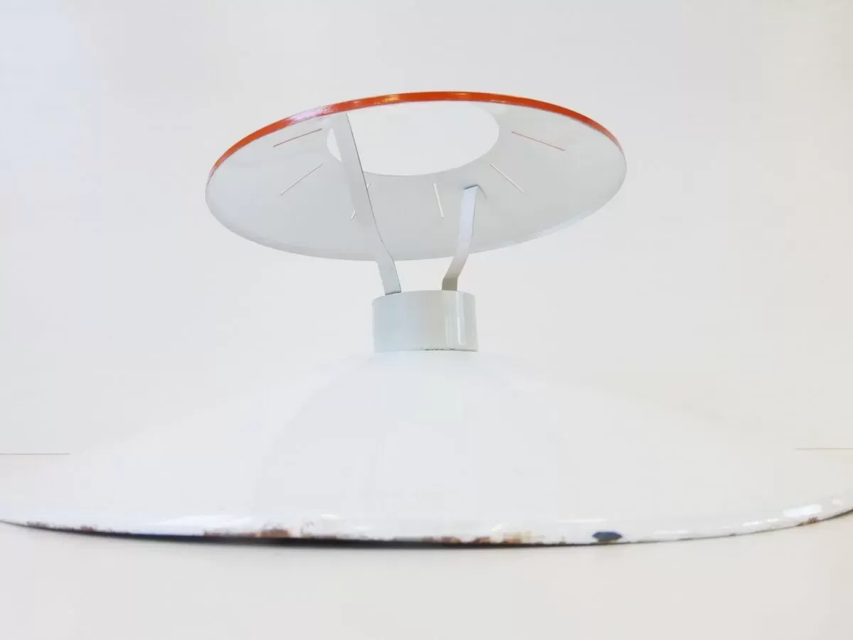 Illustration numéro 5 du produit Grand plafonnier ou applique 1950 en tôle orange et blanche vintage rockabilly 50's