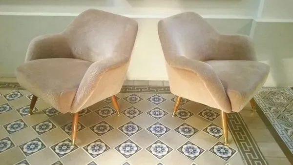 Illustration numéro 5 du produit 1/3 fauteuil Club organique années 50 60 restauré